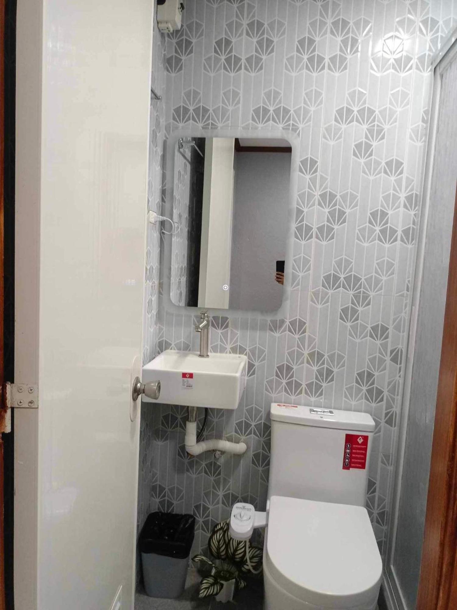 Fabuluz Luxury At Princess Place Malolos Экстерьер фото