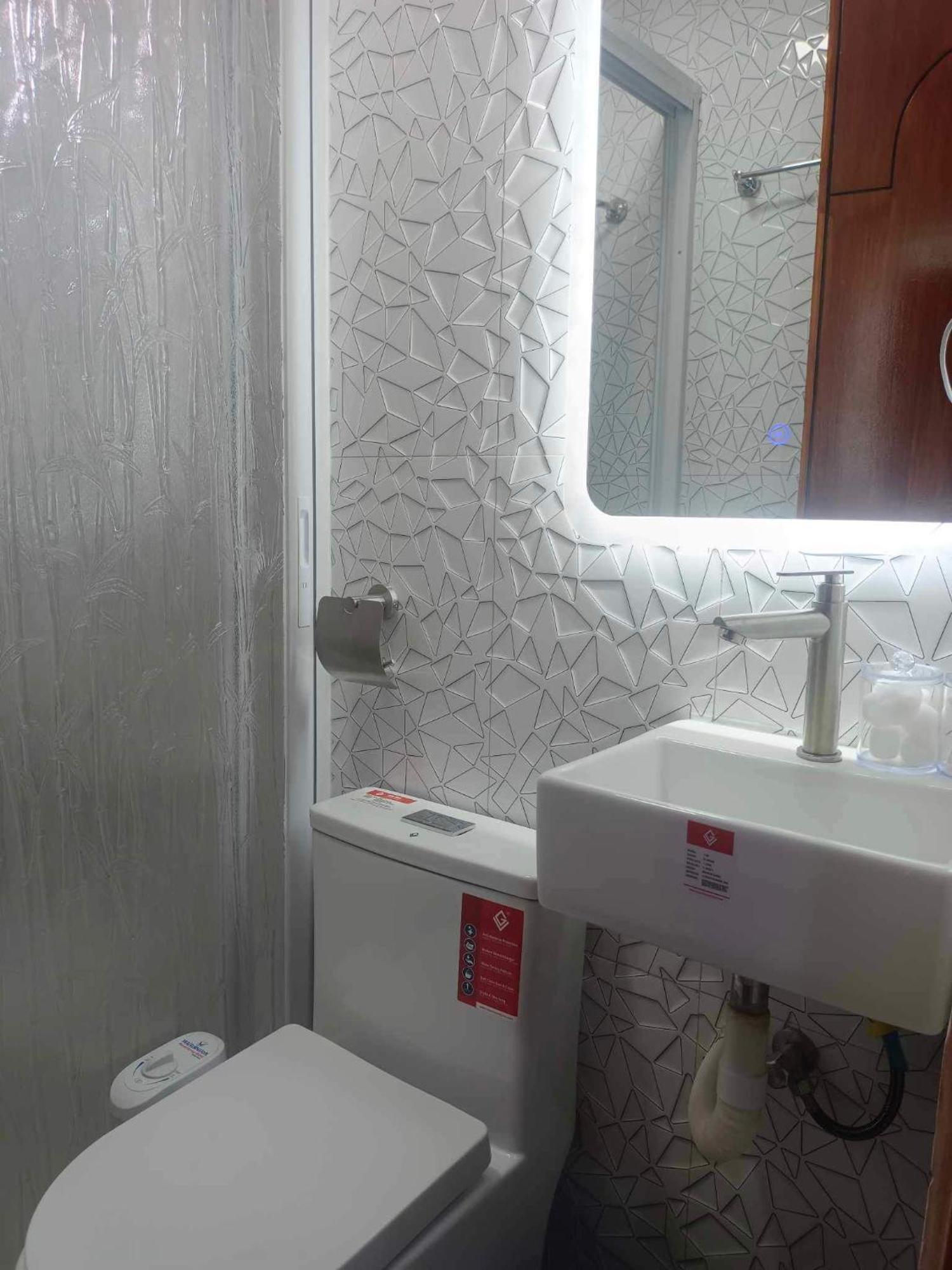 Fabuluz Luxury At Princess Place Malolos Экстерьер фото